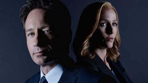  X-Files: La Verità è Fuori Cì – Un Viaggio Attraverso il Paranormale con Mulder e Scully!